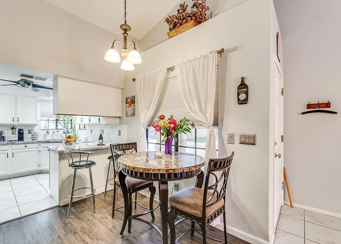 Haven W/ Patio, Heated Pool & Hot Tub Access Holiday home *