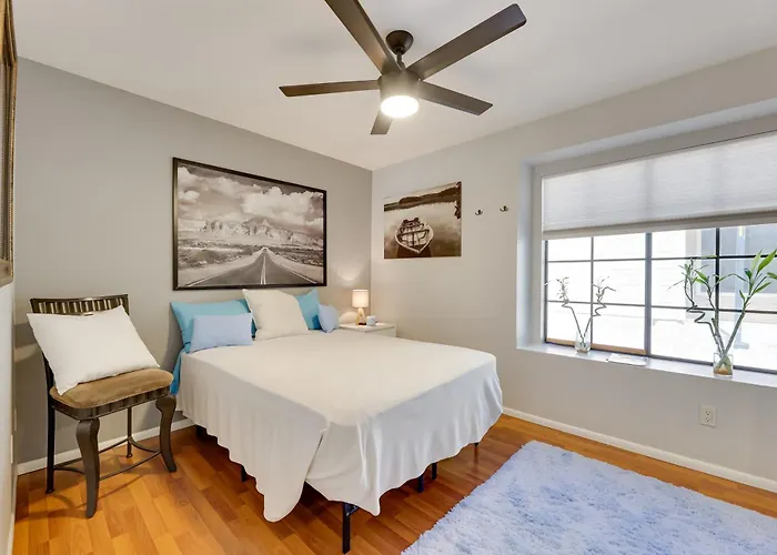 Haven W/ Patio, Heated Pool & Hot Tub Access Holiday home