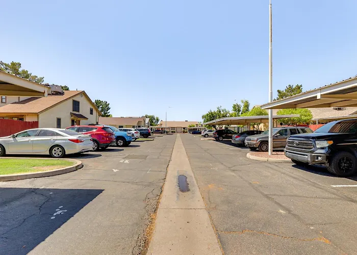 Haven W/ Patio, Heated Pool & Hot Tub Access Mesa